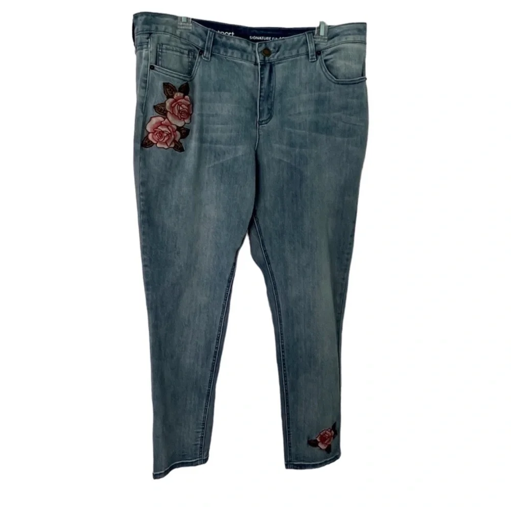 Westport Embroidered Jeans Midrise Skinny - Picture 3 of 9
